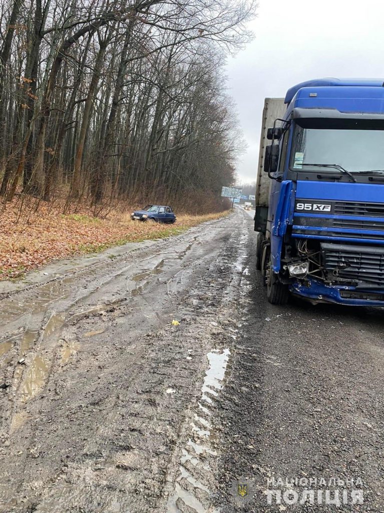 В Харькове на Окружной произошло смертельное ДТП (фото)