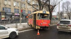 Трамвайный дрифт в Харькове: травмированы пять пассажиров (фото)
