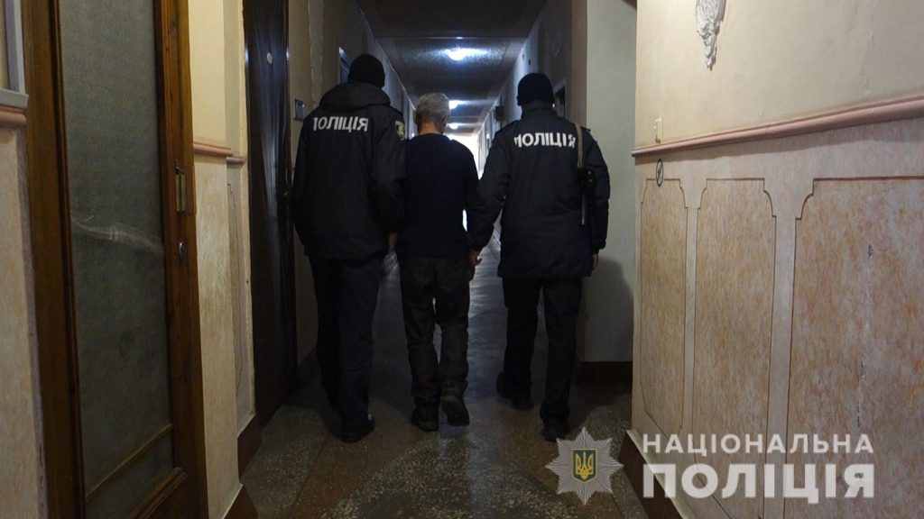 Убийство. Жительница Харьковщины пришла в гости к брату и нашла его мертвым