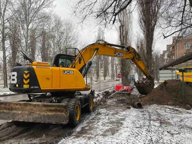 В Холодногорском районе Харькова из-за аварии на водоводе без воды остались 9 многоэтажек