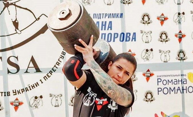 Харьковчанка признана лучшей спортсменкой года среди стронгвумен Украины