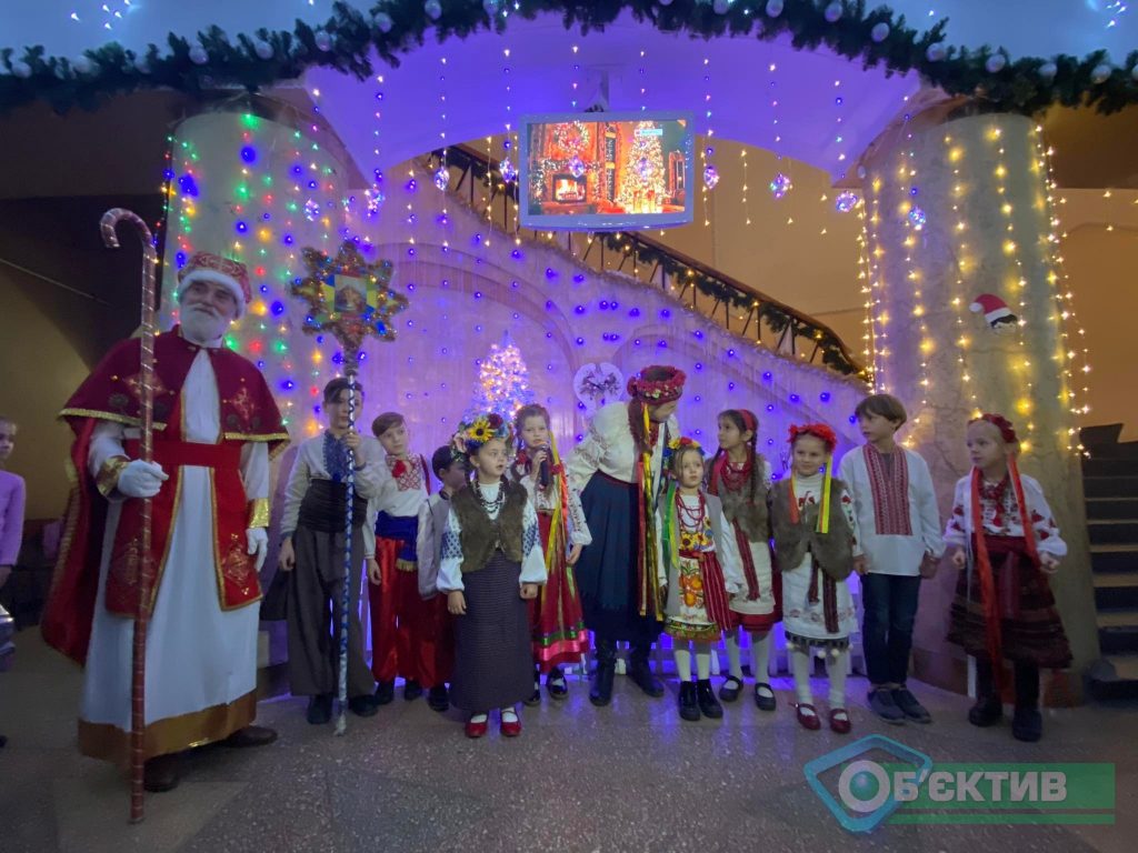 В Харькове дети организовали благотворительную ярмарку ко Дню святого Николая (фото, видео)