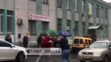 В Харькове подрались водитель и пешеход (видео)
