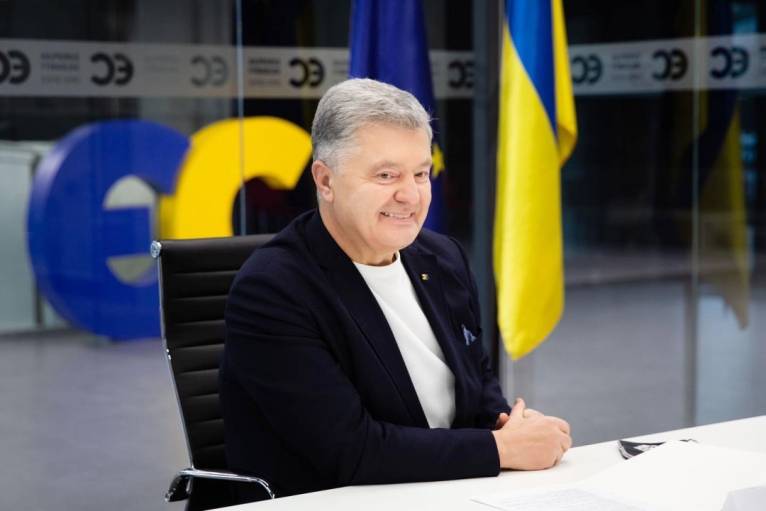 Порошенко снова подтвердил намерение вернуться в Украину