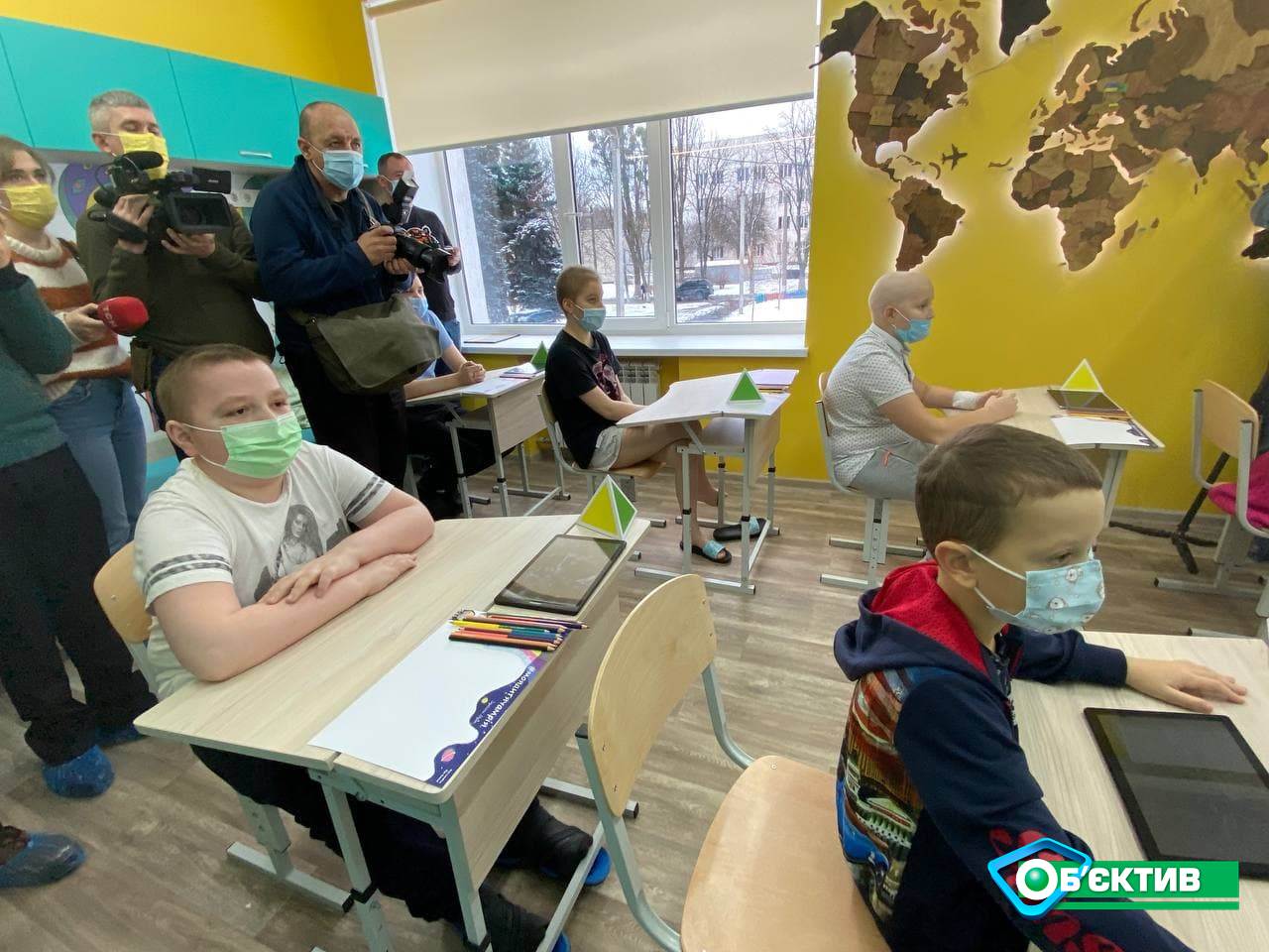 В "Школе Супергероев" в 16-й детской больнице Харькова прошел первый урок 