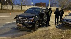 ДТП. В Харькове столкнулись Lexus и ВАЗ