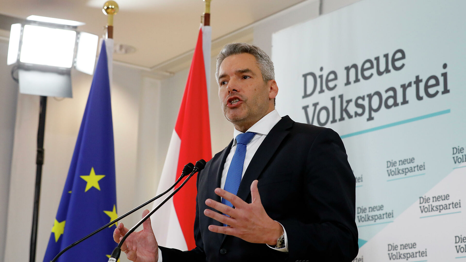 В Австрии — новый канцлер: Карл Нехаммер