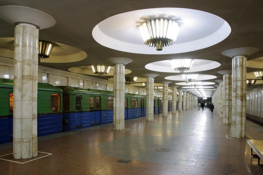 35-летний мужчина внезапно умер в метро в Харькове