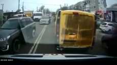 Полиция разыскала автолюбителя, который не пропустил «скорую»