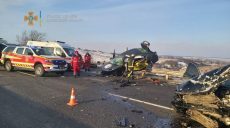 В ДТП на Окружной в Харькове погибли 3 человека и пострадали 2 детей (видео, фото)