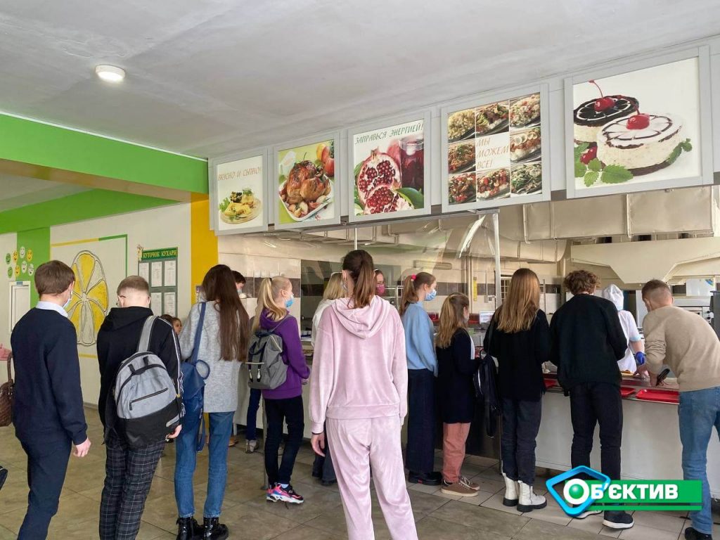 Новое меню в школах Харькова: родителям сообщили, куда жаловаться