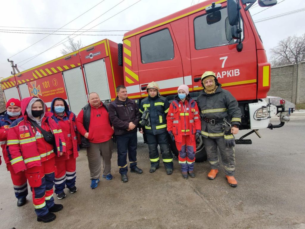 Под Харьковом «скорая» не могла пробраться к пациенту из-за бездорожья и гололеда