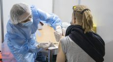 В Харькове прививки от COVID-19 сделали 47% жителей города