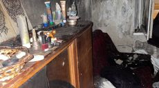 Харьковские спасатели потушили пожар в многоэтажке (фото)
