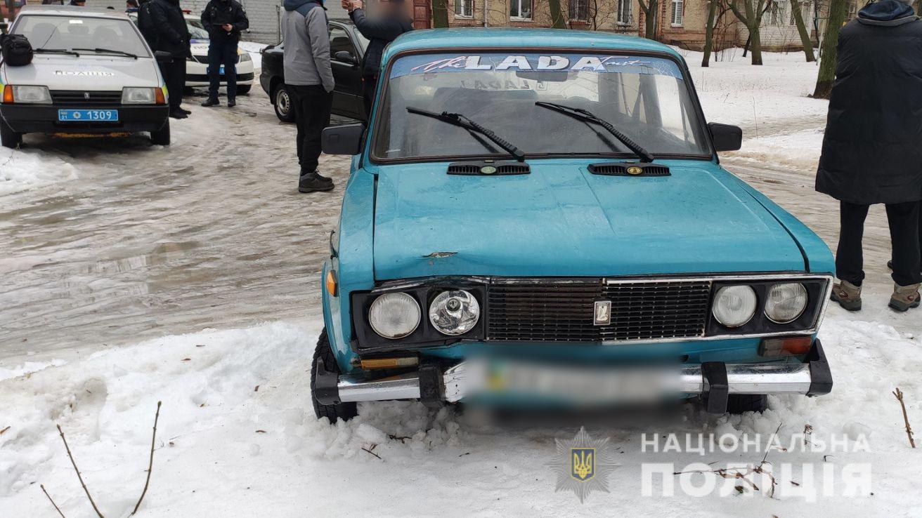 Гражданин Молдовы угнал авто в Харькове (фото)