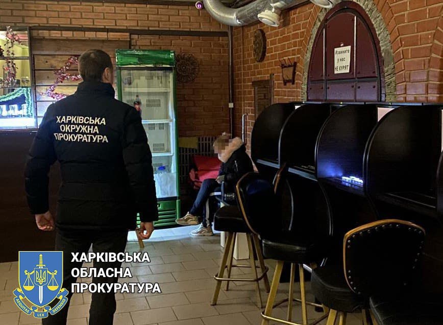 В Харьковской области прикрыли незаконный игорный центр (фото)