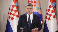 Президент Хорватии заявил, что дистанцируется от Украины, если Россия начнет наступление