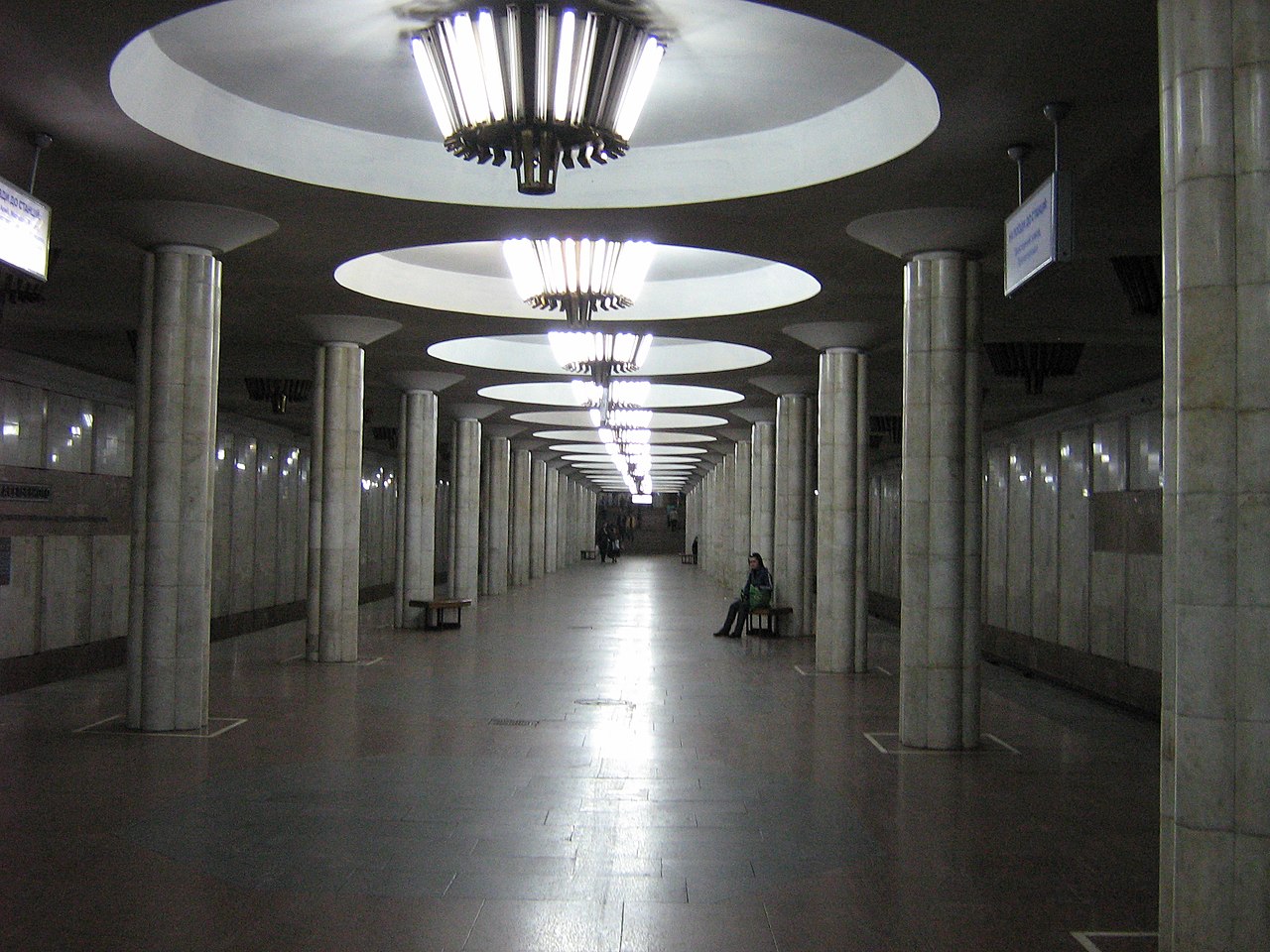 В Харькове в метро скончался человек
