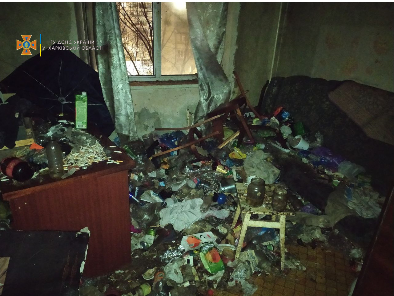 В Харькове горела многоэтажка — пострадал мужчина (фото)