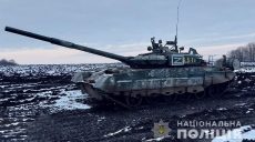 Харьковские полицейские уничтожили два российских танка (видео)