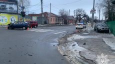 В Харькове в ДТП пострадал водитель (фото)