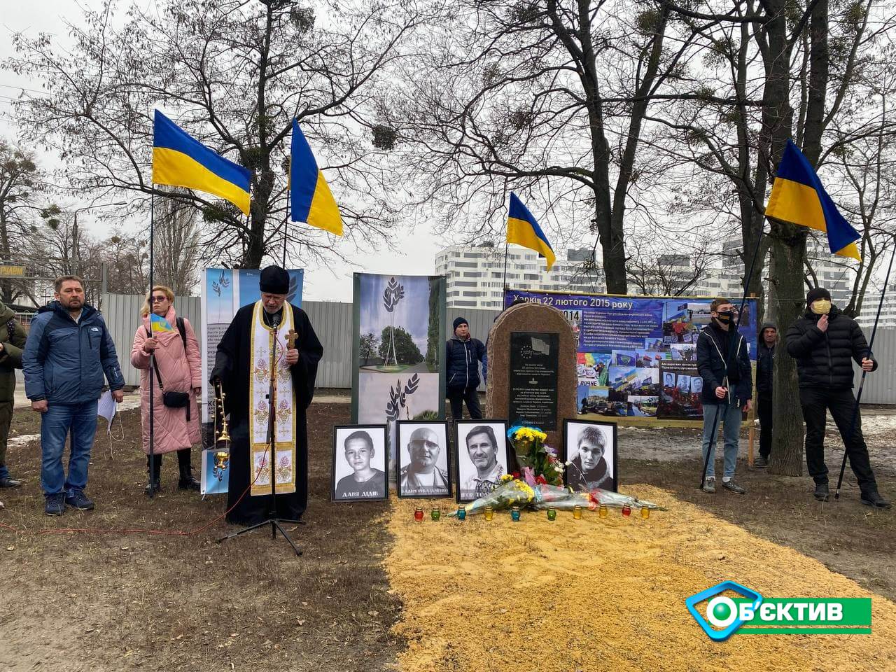 Харьковчане почтили память жертв теракта возле Дворца спорта 