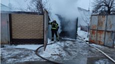В Харькове горел гараж (видео, фото)