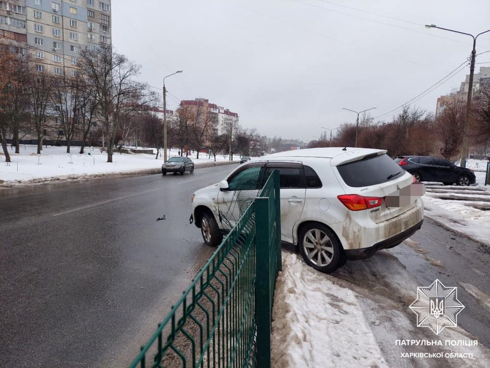 В Харькове в ДТП попали водители Skoda, Mitsubishi и Ford (фото)