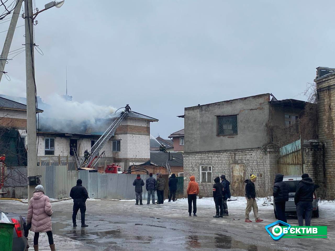 На Георгиевской, 27 горит недостроенное здание