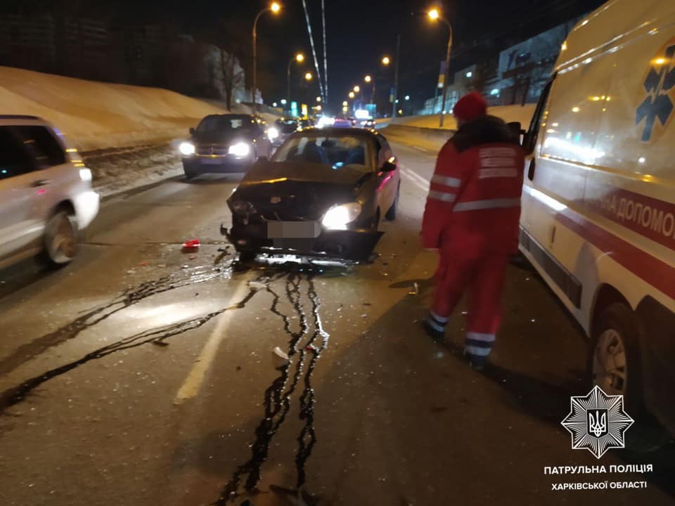 В Харькове в ДТП пострадал водитель (фото)
