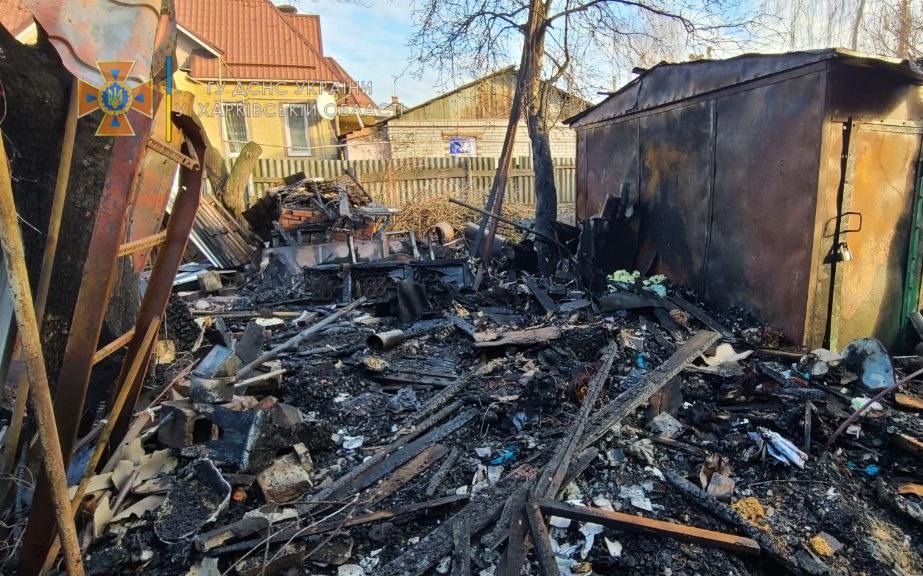 Спасатели ликвидировали пожар в частном домовладении