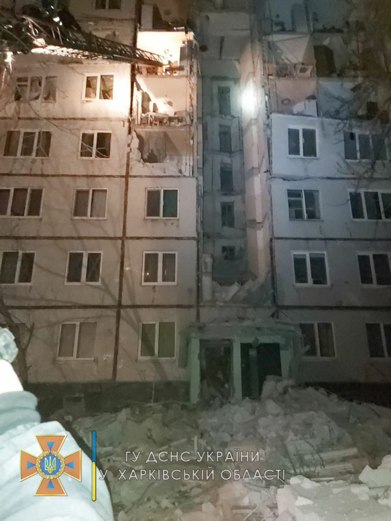 Обстрел дома на Салтовке: погибла пожилая женщина — официально