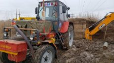 В части домов Новобаварского района Харькова нет воды из-за ремонта трубопровода