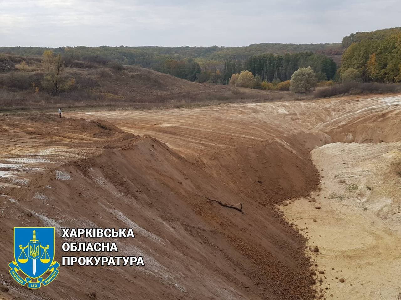 Песчаный карьер в Харьковской области