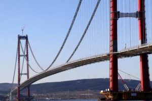 Мост через пролив Дарданеллы еще не открыли, а уже назвали новым брендом Турции