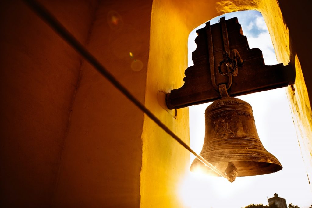 В Харькове сигнал тревоги местные епархии будут дублировать церковными колоколами
