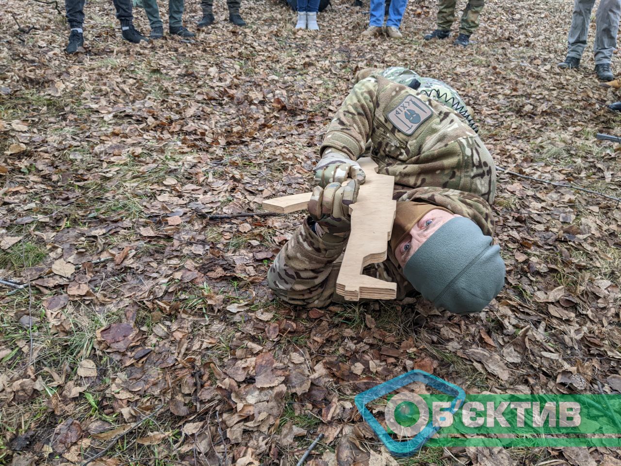 Инструктор на учениях обороны в Харькове