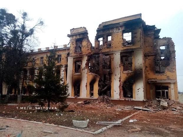 Сожженная школа № 134 в Харькове — репортаж с места боя с оккупантами (видео)