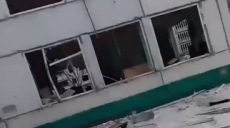 На Салтовке в Харькове обстрелами уничтожен детский сад (видео)