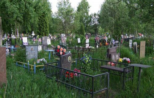 Как в Харькове похоронить человека в период ведения боевых действий: алгоритм действий