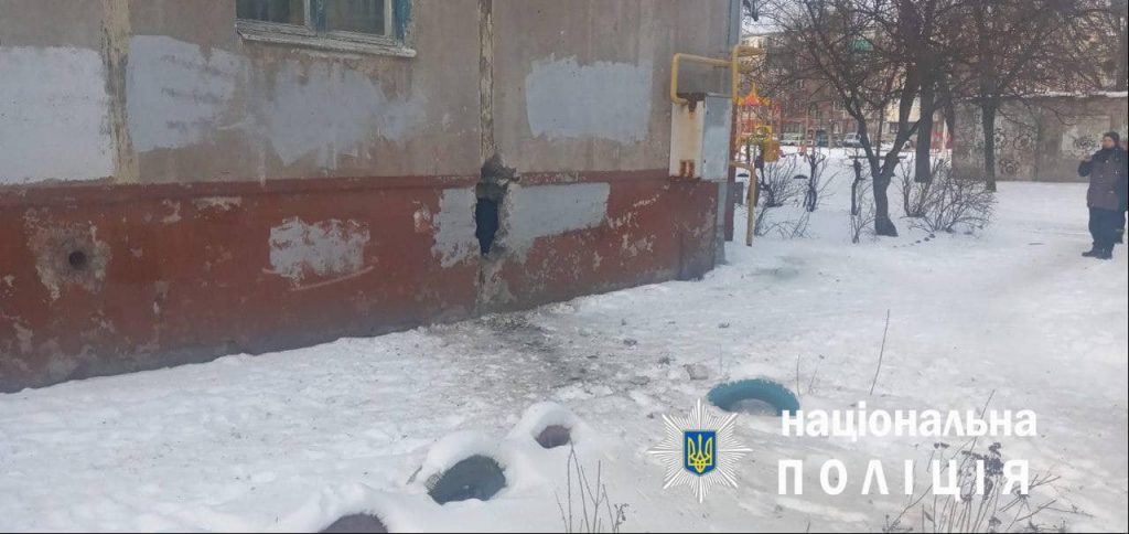Оккупанты обстреляли жилые дома в Харькове, погиб харьковчанин (фото)