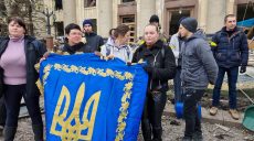 Харьковчане передали «привет» россиянам и указали направление движения их ракетам и Путину