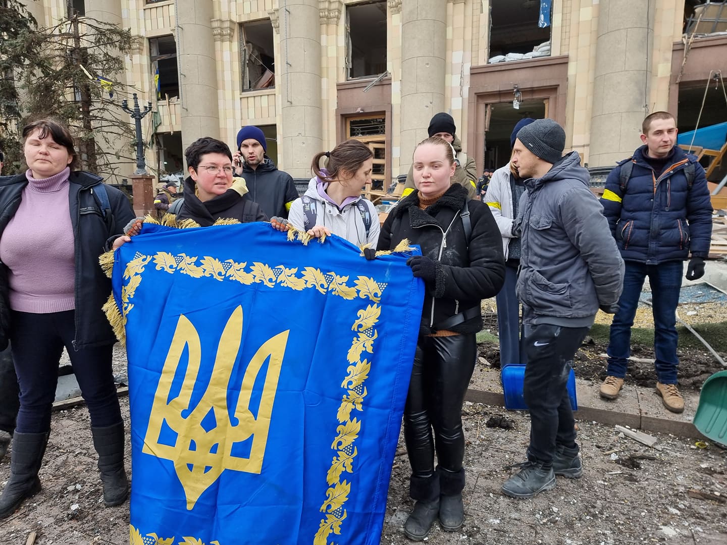 Харьковчане передали «привет» россиянам и указали направление движения их ракетам и Путину