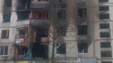 В дом в Харькове попал российский снаряд: сгорели 27 квартир (фото)