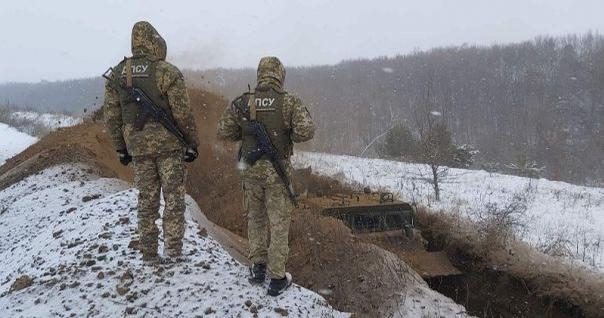 Харьковские пограничники задержали гражданина на угнанной машине и шпиона