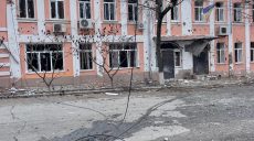 В Изюме — новые разрушения (фото)