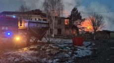 Обстреляна Мерефа: пострадала школа (фото)