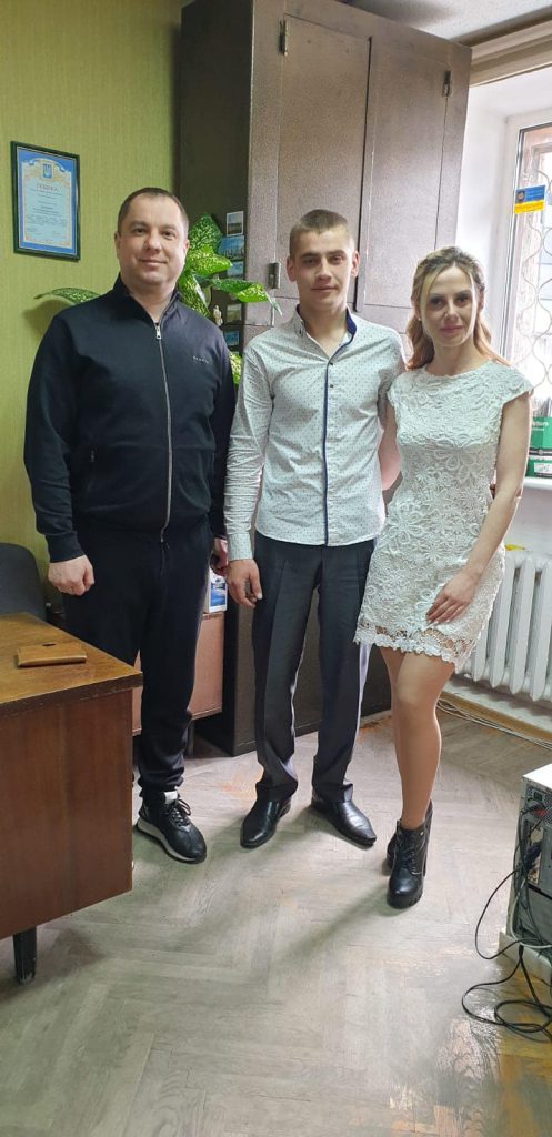 На Харьковщине продолжают регистрировать браки