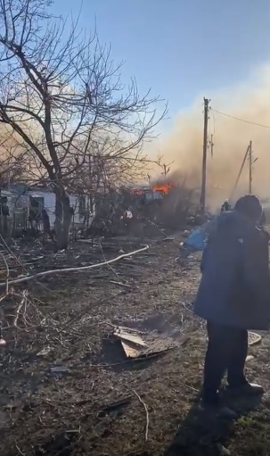 Обстрел Лозовой: повреждены около 20 частных домов, в школах и детсадах выбиты окна (видео)