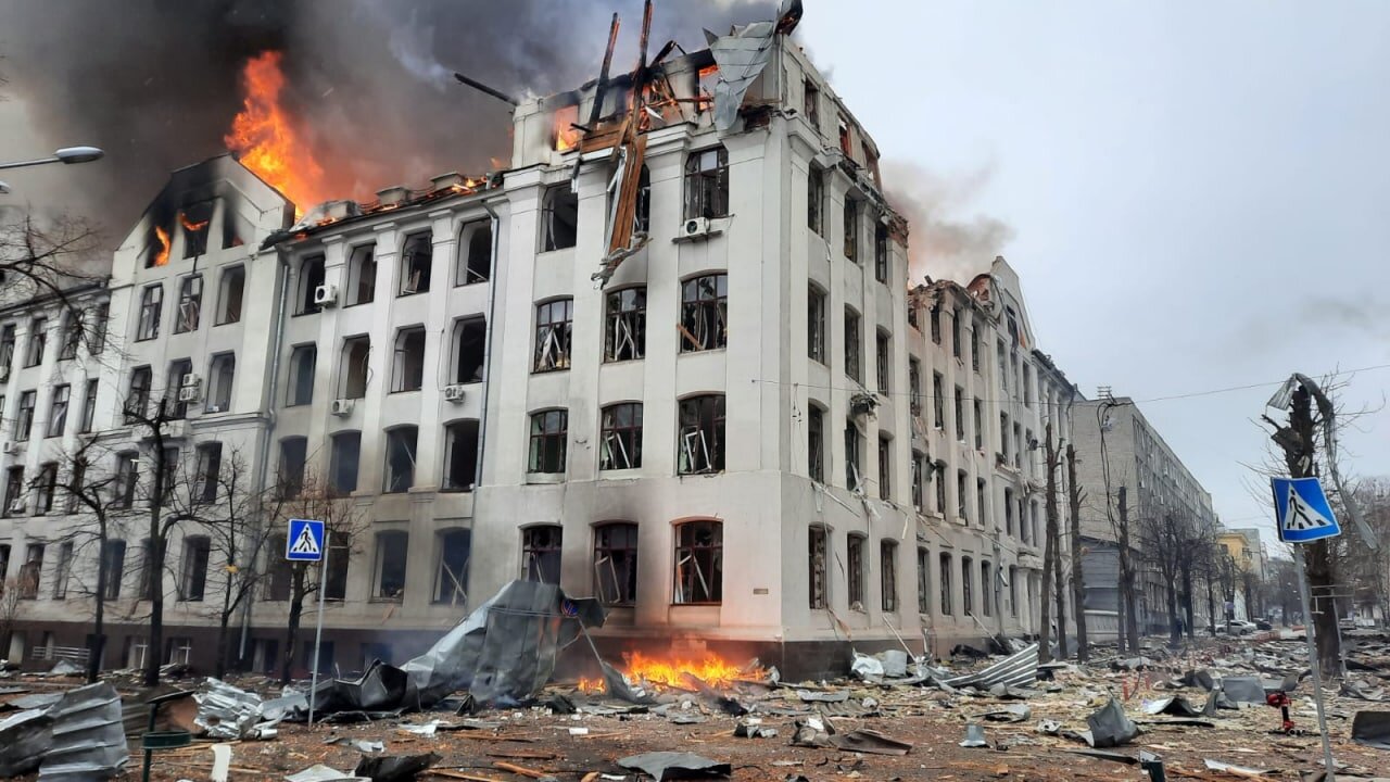 Во время пожара в здании ГУНП в Харьковской области погибли 4 полицейских, — Геращенко